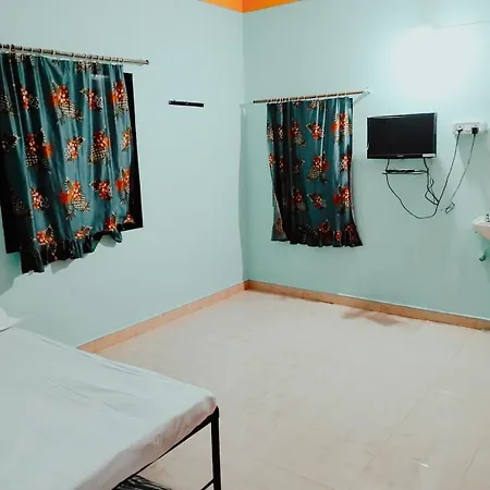Madhuli Cottage Alibag Room photo