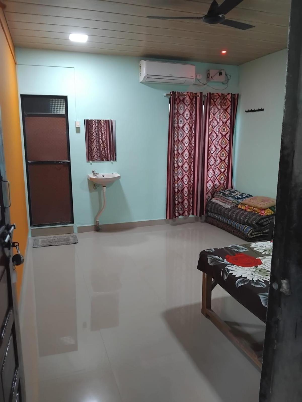Madhuli Homestay *