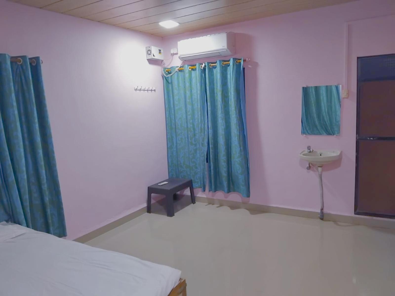 Madhuli Homestay *